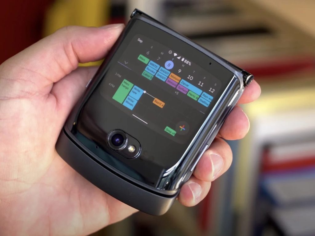 Motorola Razr 2 specs